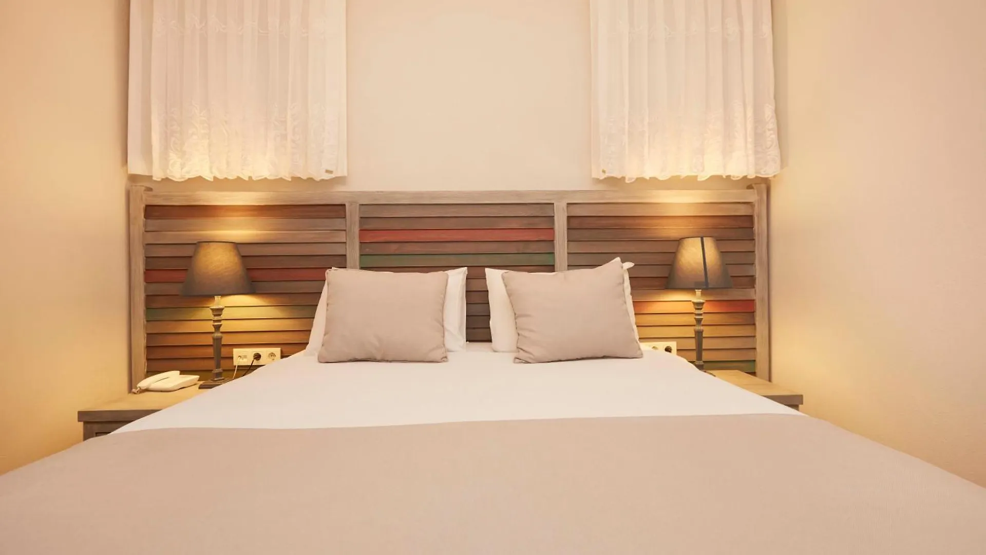 Alabora Hotel アラカティ