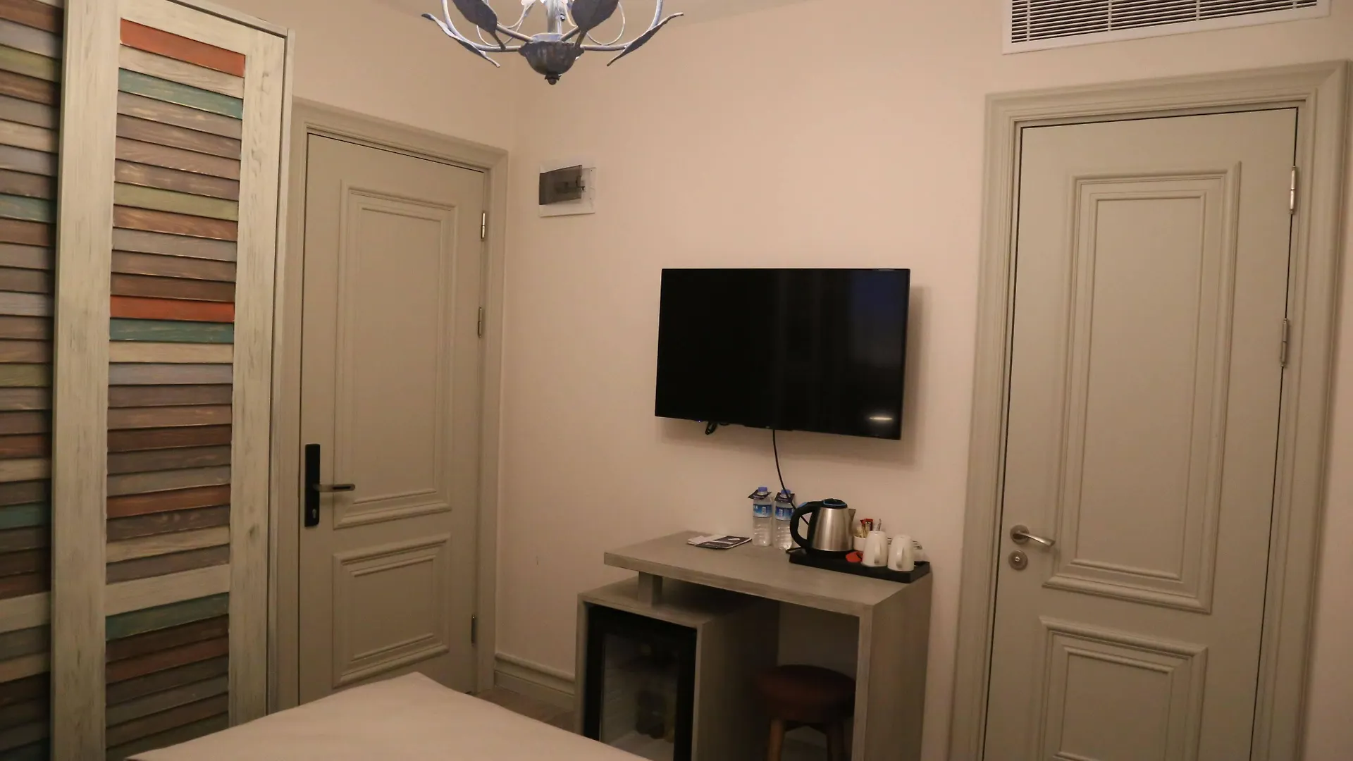 Alabora Hotel アラカティ